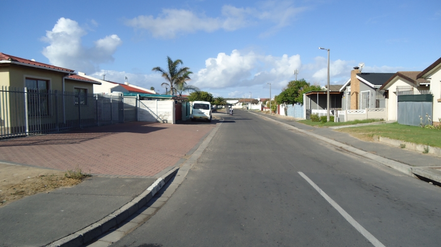 3 Bedroom Property for Sale in New Macassar Western Cape